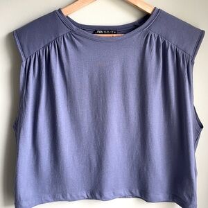 Sleeveless Crop Tee